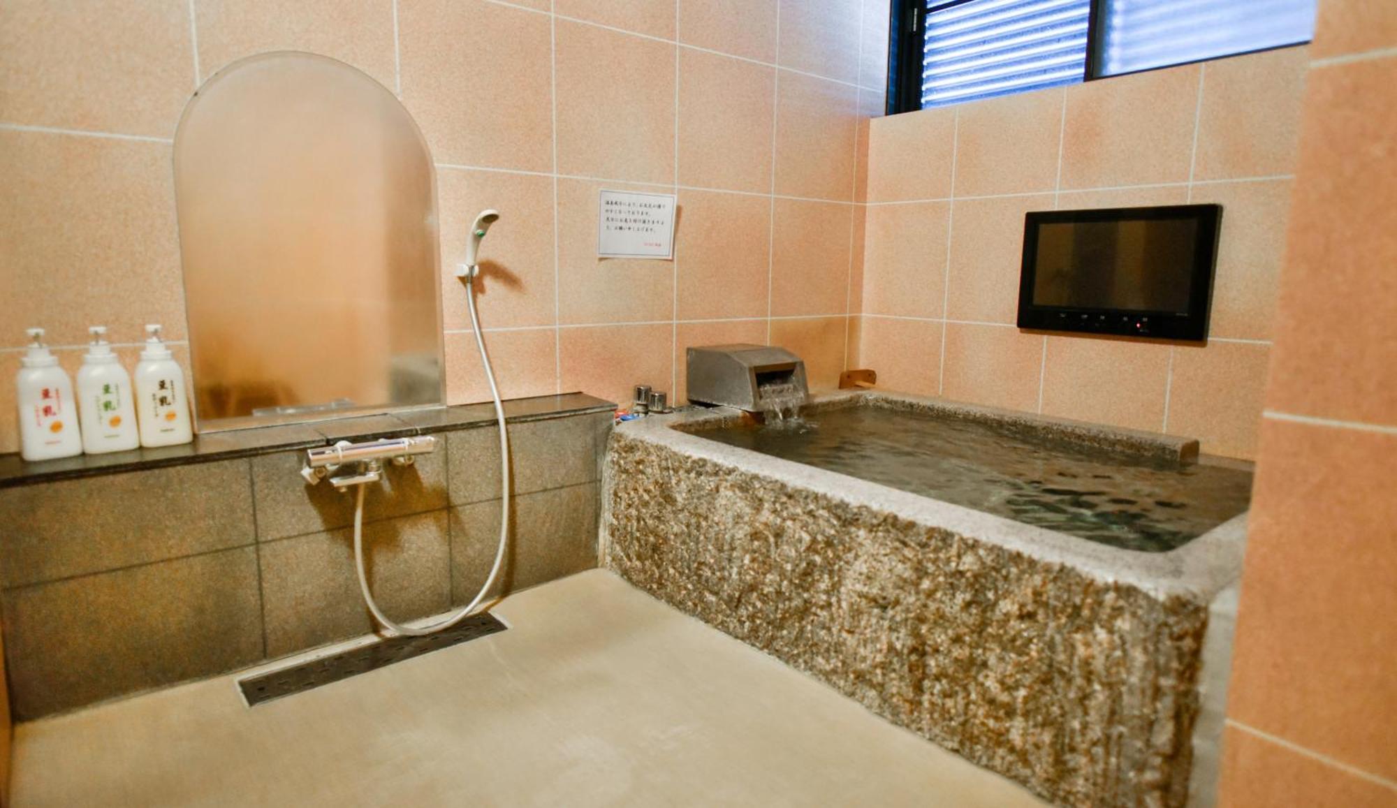 Kamegawa Onsen Hatago Yuyu Beppu Eksteriør billede